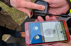 finger print scanner that shows up on phone
